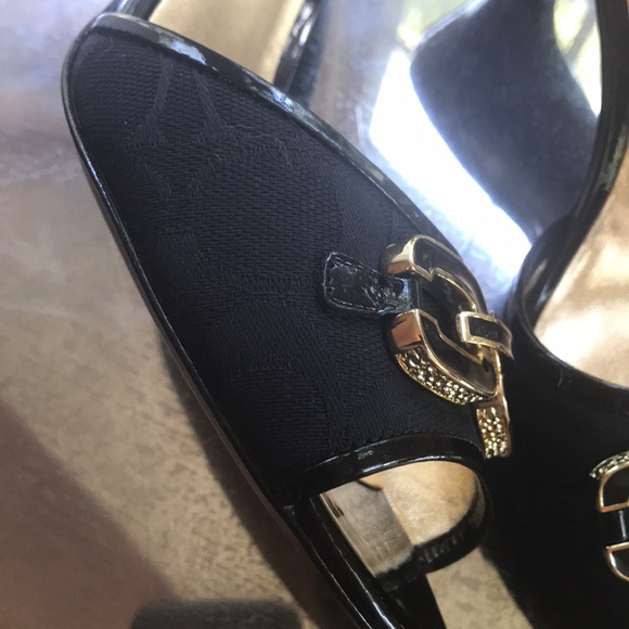 COACH Hazel Black Patent Gold CC Buckle Open Toe Logo Sandal Mules Slides NWOT 8 - Picture 5 of 6